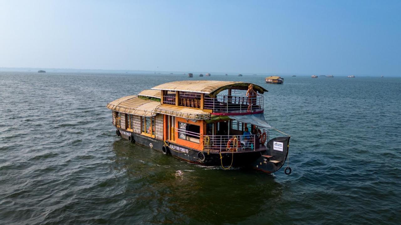 Kera Houseboats Alleppey Alappuzha Eksteriør bilde