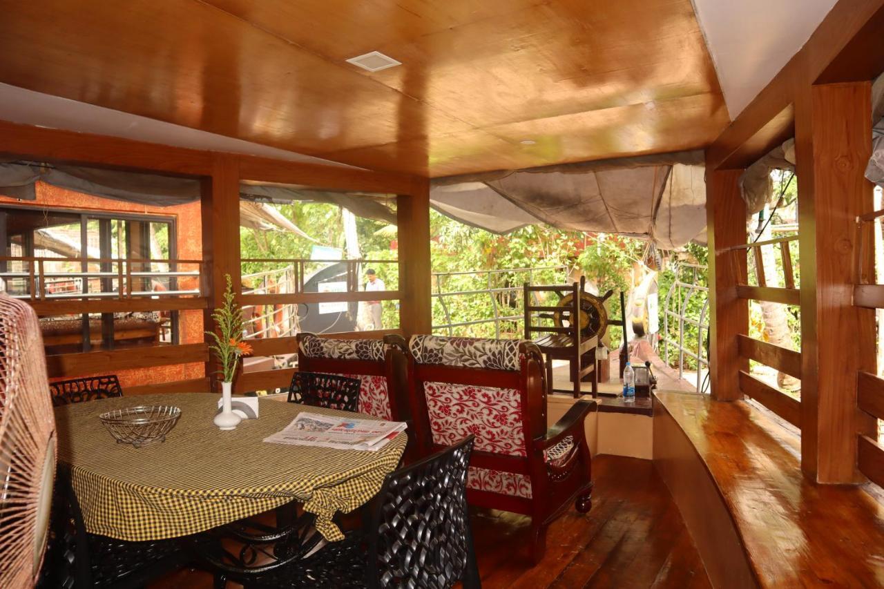 Kera Houseboats Alleppey Alappuzha Eksteriør bilde